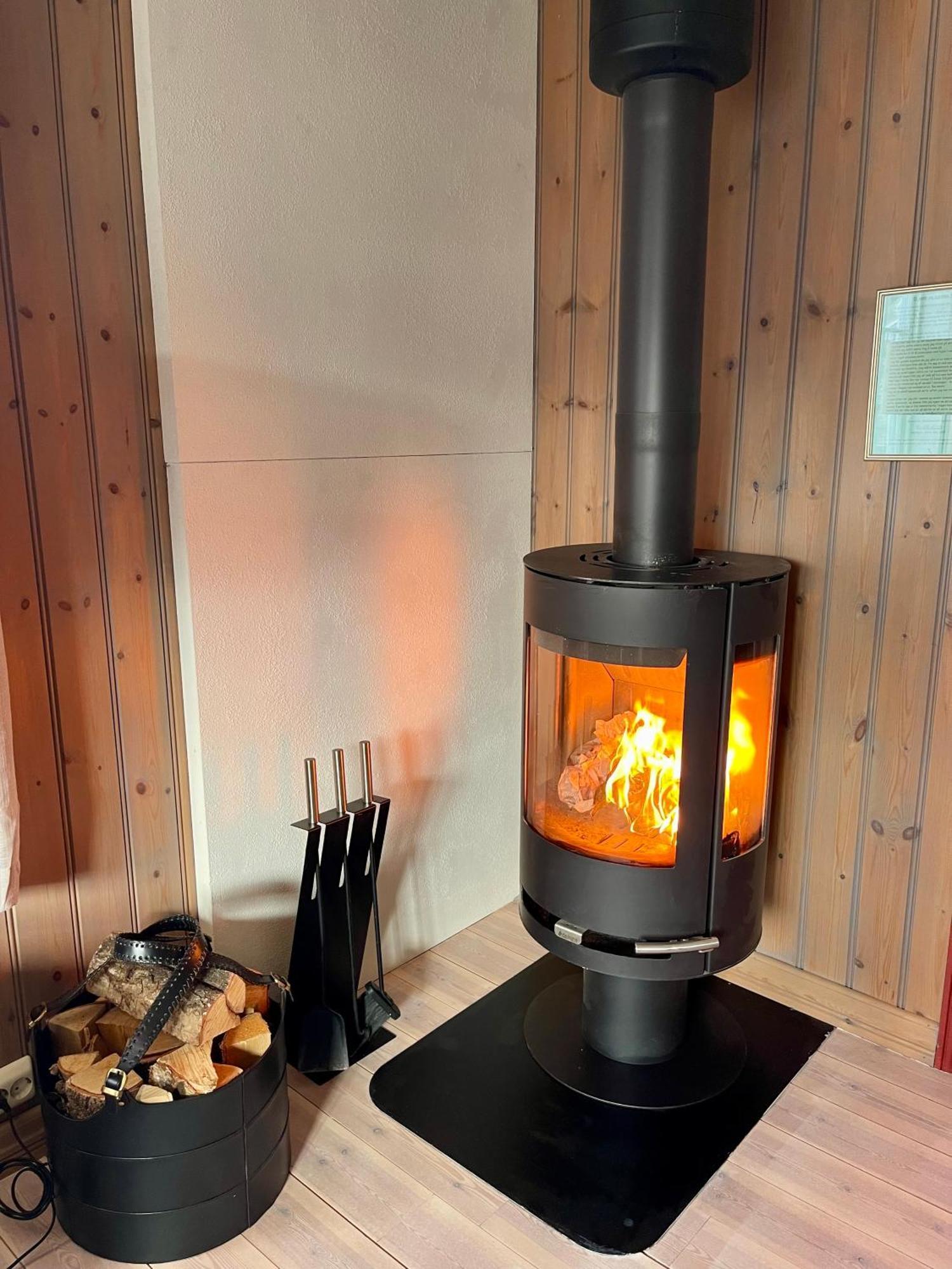 Bortersia Holiday Home Sørvågen Kültér fotó